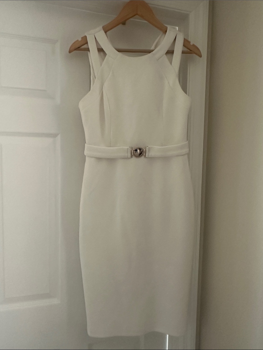 GUESS Women’s Sleeveless White Belted Sheath Dress